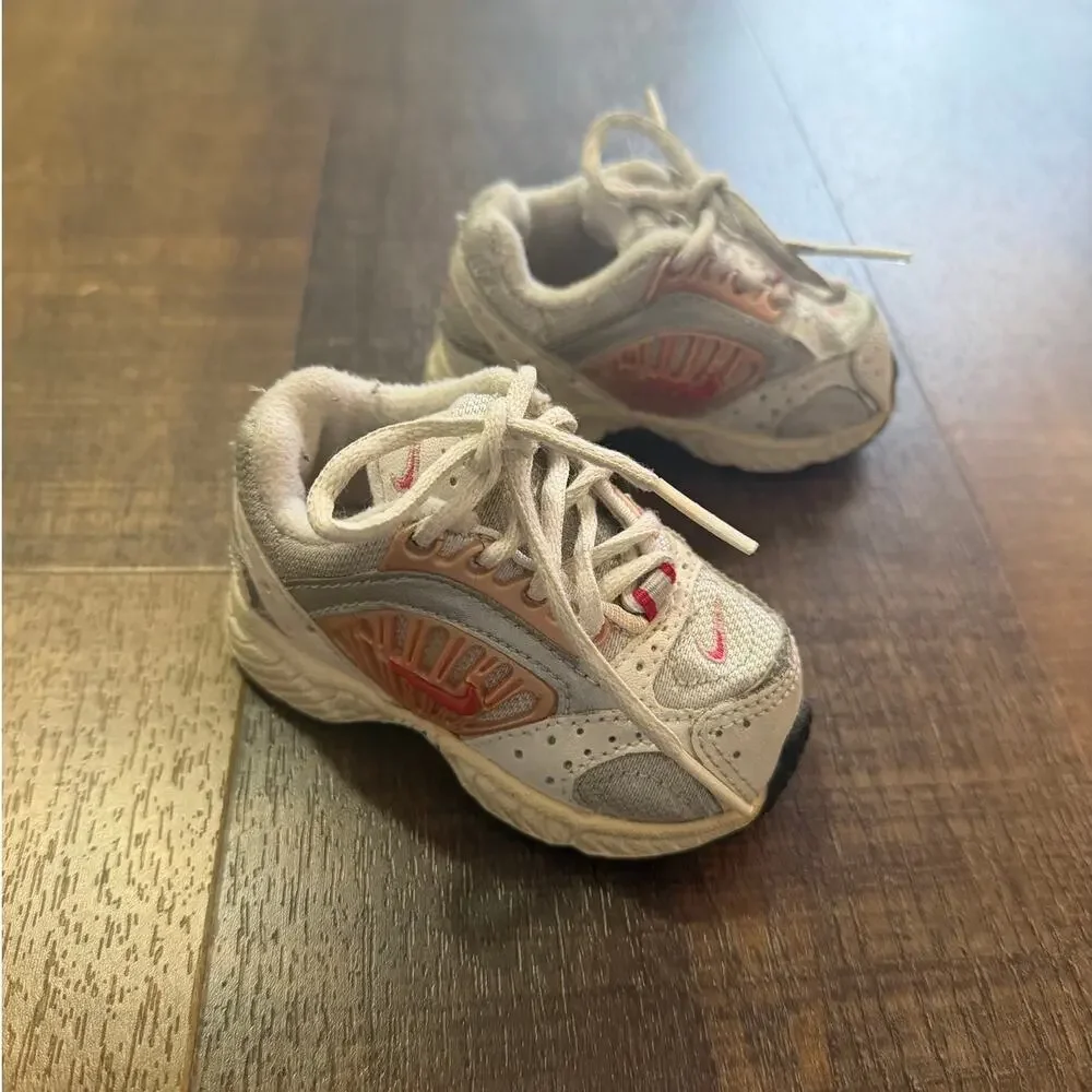 Nike Baby Sneakers Pink Gray Toddler Size 2.5C Athletic Shoes